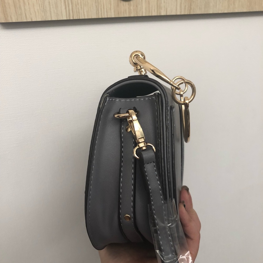 [BRAND NEW] Crossbody bag - DARK GREY wear 2 way - Picture 4 of 6